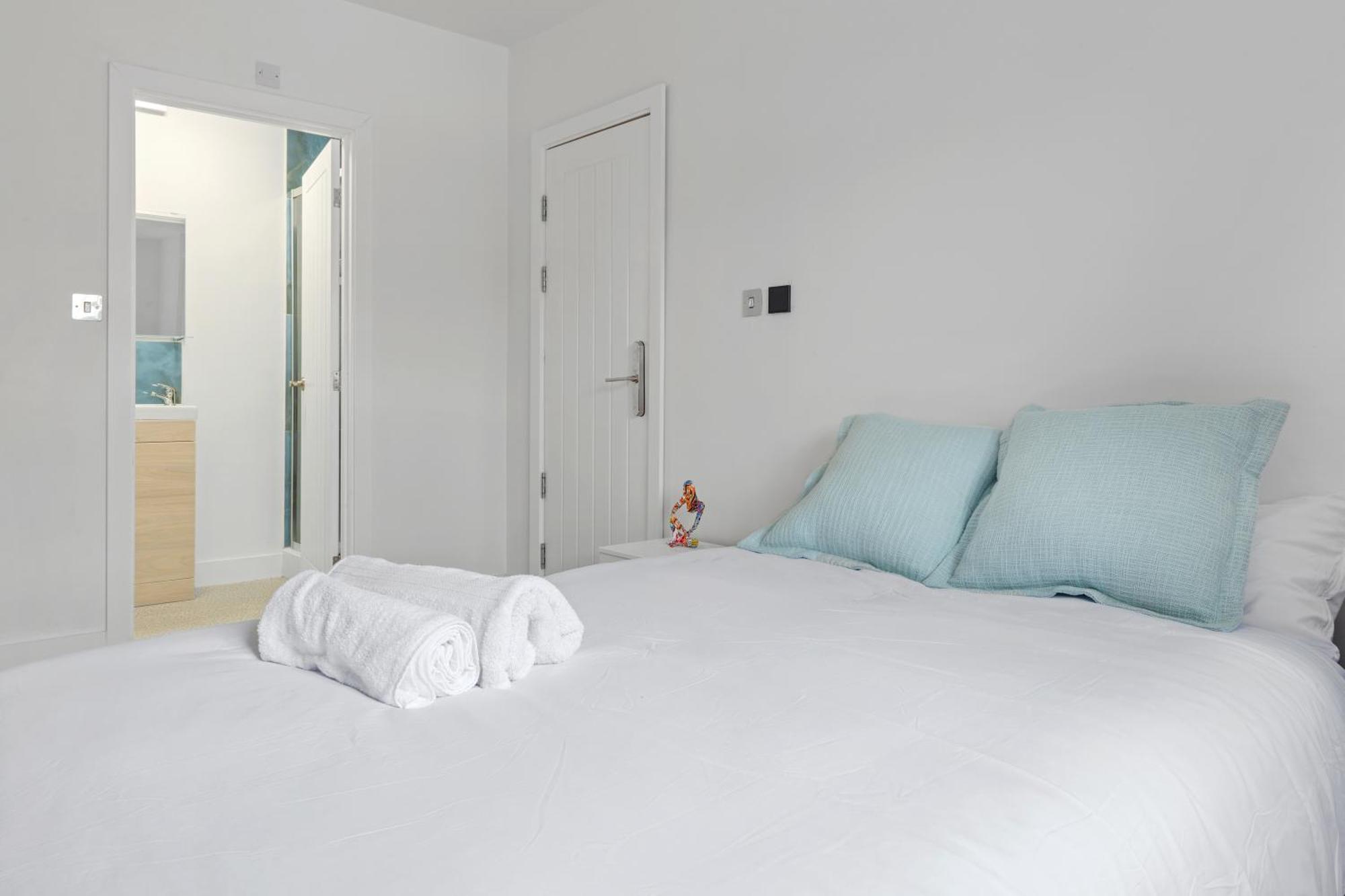 Modern Studio In Arnold Centre Ноттінгем Екстер'єр фото